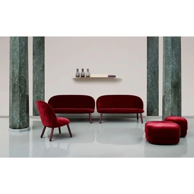 Normann Copenhagen Großer Samt-Pouf - Rund, Dunkelrot Normann Copenhagen Großer Samt-Pouf - Rund, Dunkelrot
