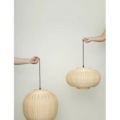 Hübsch Handgefertigte Rattankugel Pendellampe - Boho, 43cm, Beige Hübsch Handgefertigte Rattankugel Pendellampe - Boho, 43cm, Beige