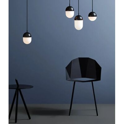 Woud Dot Suspension Grande - Noir/Opale - Publicité Woud Dot Suspension Grande - Noir/Opale - Publicité