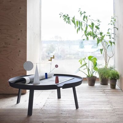 Muuto Around Table Basse Petit Frêne - Table d'appoint - Publicité Muuto Around Table Basse Petit Frêne - Table d'appoint - Publicité