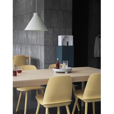 Suspension Muuto Top Ø 38cm en acier gris - Lampe suspendue - Publicité Suspension Muuto Top Ø 38cm en acier gris - Lampe suspendue - Publicité