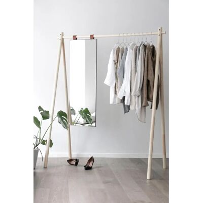 Karup Design Hongi - Klesstativ i FSC-sertifisert furu Karup Design Hongi - Klesstativ i FSC-sertifisert furu