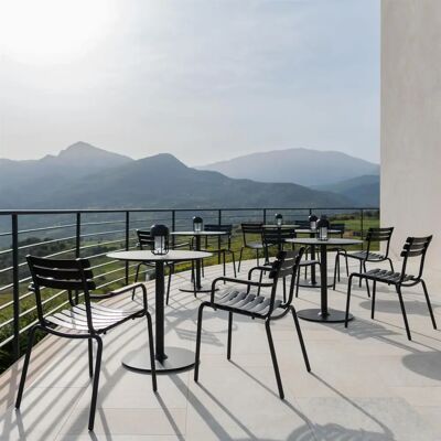Chaise empilable extérieure Houe Alua - Chaise de jardin - Publicité Chaise empilable extérieure Houe Alua - Chaise de jardin - Publicité