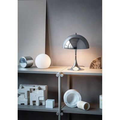 Louis Poulsen Panthella 250 Orange - Lampe de table - Design scandinave Louis Poulsen Panthella 250 Orange - Lampe de table - Design scandinave