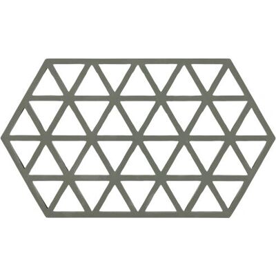 Zone Denmark Dreiecks Pfannenuntersetzer Olive - Hitzebeständiges Silikon Zone Denmark Dreiecks Pfannenuntersetzer Olive - Hitzebeständiges Silikon