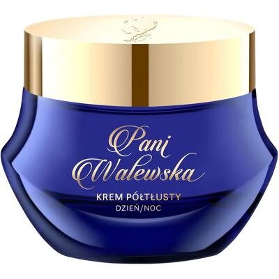 Pani Walewska Classic Face Cream - Hydrates & Regenerates Pani Walewska Classic Face Cream - Hydrates & Regenerates
