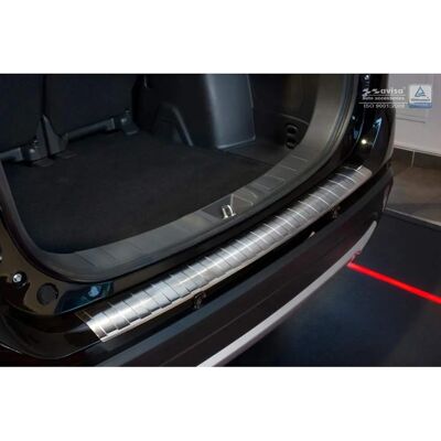 Protector de parachoques trasero Mitsubishi Outlander 2015 - Acero inoxidable Protector de parachoques trasero Mitsubishi Outlander 2015 - Acero inoxidable