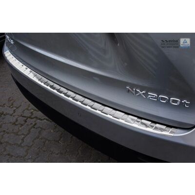 Ochrona tylnego zderzaka ze stali nierdzewnej Lexus NX 2014 Ochrona tylnego zderzaka ze stali nierdzewnej Lexus NX 2014