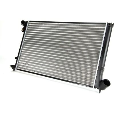 Radiateur en aluminium THERMOTEC D7P052TT pour boîte de vitesses manuelle pour véhicules avec climatisation Radiateur en aluminium THERMOTEC D7P052TT pour boîte de vitesses manuelle pour véhicules avec climatisation