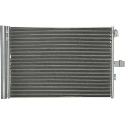 THERMOTEC KTT110722 Ilmastointikonensattori - Alumiinia, 426mm, 645mm, Sisältää kuivaimen THERMOTEC KTT110722 Ilmastointikonensattori - Alumiinia, 426mm, 645mm, Sisältää kuivaimen