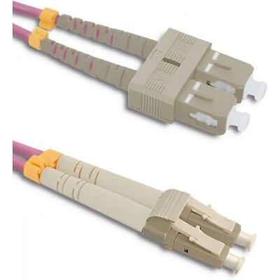 Qoltec 54352 - Kabel światłowodowy - 10 m - OM4 wielomodowy - LC SC - Bez halogenu Qoltec 54352 - Kabel światłowodowy - 10 m - OM4 wielomodowy - LC SC - Bez halogenu