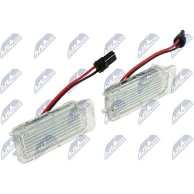 Ford Mondeo LED takavalolamppu rekisterikilpi - 3 vaihtoehtoa Ford Mondeo LED takavalolamppu rekisterikilpi - 3 vaihtoehtoa