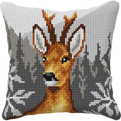 Buttinette Reindeer Cross Stitch Cushion Cover - 40x40cm Buttinette Reindeer Cross Stitch Cushion Cover - 40x40cm