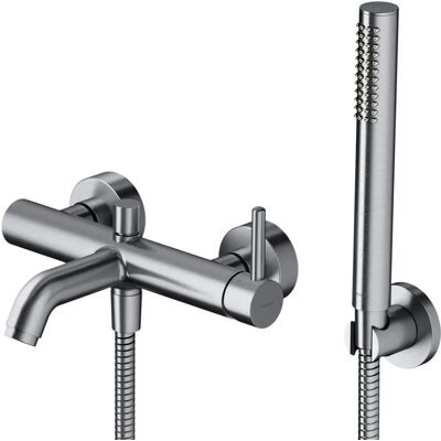 Mixer de bain en nickel avec ensemble de douche - Otitec - Publicité Mixer de bain en nickel avec ensemble de douche - Otitec - Publicité