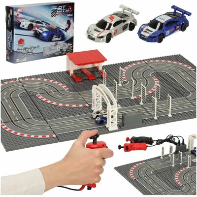 IKA Policieauto dráha - 64x38,5cm - Závodní dráha IKA Policieauto dráha - 64x38,5cm - Závodní dráha