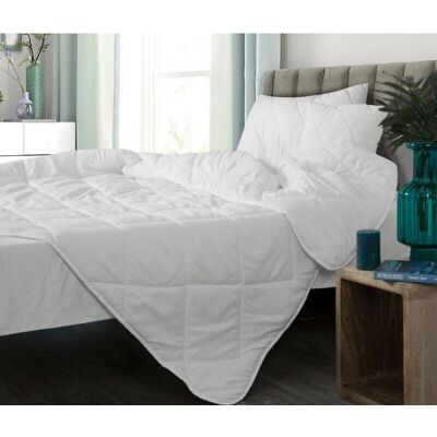Eurofirany D91 Weiße Allergikerbettdecke - Duvet Eurofirany D91 Weiße Allergikerbettdecke - Duvet