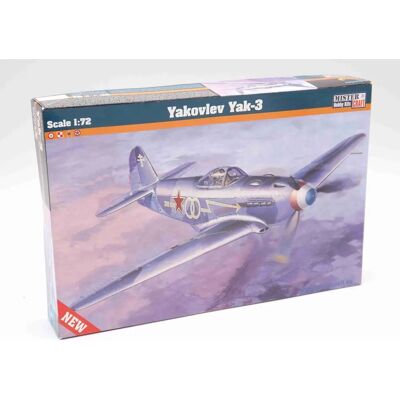 Kit de Modèle Yakovlev Yak-3 1/72 - MisterCraft - Publicité Kit de Modèle Yakovlev Yak-3 1/72 - MisterCraft - Publicité