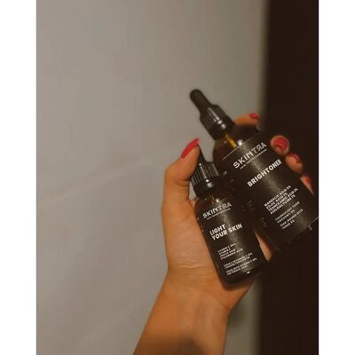 SkinTra Sérum Light Your Skin - Vitamina C 20% Ácido Férulico 30mL SkinTra Sérum Light Your Skin - Vitamina C 20% Ácido Férulico 30mL