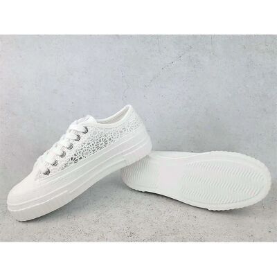 Lee Cooper Sneakers - LCW24022105 - Leggeri, Ventilati, Stile Classico Lee Cooper Sneakers - LCW24022105 - Leggeri, Ventilati, Stile Classico
