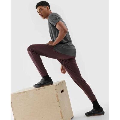 Pantaloni sportivi de uscare rapidă 4F - Maro XL - Pantaloni sportivi Pantaloni sportivi de uscare rapidă 4F - Maro XL - Pantaloni sportivi