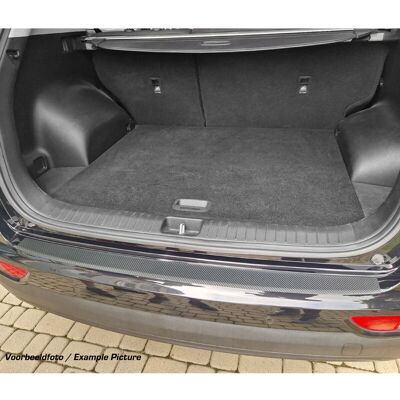Mercedes - GLC X253 - Fibre de carbone - Pare-chocs arrière - Film de protection - Publicité Mercedes - GLC X253 - Fibre de carbone - Pare-chocs arrière - Film de protection - Publicité