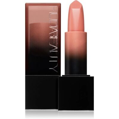 Huda Beauty Power Bullet Cream Glow Habibi - Rouge à lèvres - Nude Doux - Publicité Huda Beauty Power Bullet Cream Glow Habibi - Rouge à lèvres - Nude Doux - Publicité