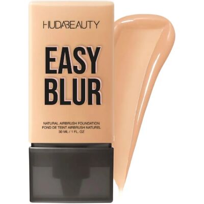 Huda Beauty Easy Blur Foundation - Latte - Natural Airbrush Finish - Foundation Huda Beauty Easy Blur Foundation - Latte - Natural Airbrush Finish - Foundation