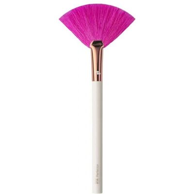 Pinceau de Maquillage Urban Beauty United UBU - Pinceau éventail - Outil de maquillage - Publicité Pinceau de Maquillage Urban Beauty United UBU - Pinceau éventail - Outil de maquillage - Publicité