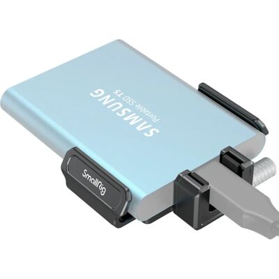 Suport SSD SmallRig 3272 - Compatibil cu Samsung T5/T7 - Pentru BMPCC 6K Pro Suport SSD SmallRig 3272 - Compatibil cu Samsung T5/T7 - Pentru BMPCC 6K Pro