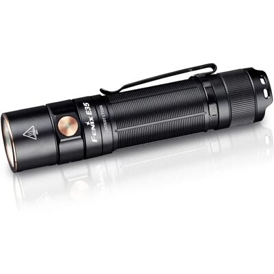 Fenix E35 V3.0 Kompakt LED Lommelykt Fenix E35 V3.0 Kompakt LED Lommelykt