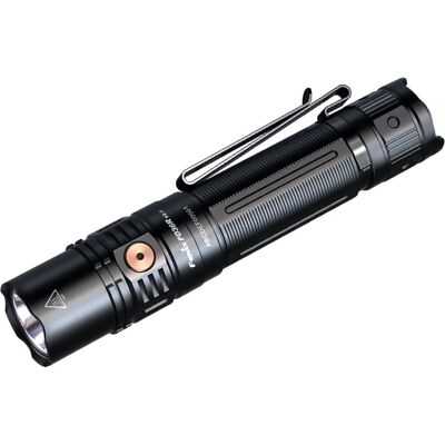 Fenix PD36R V2.0 – Lampe tactique compacte 1700 lumens - Publicité Fenix PD36R V2.0 – Lampe tactique compacte 1700 lumens - Publicité