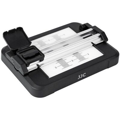 JJC SFC-1 Diavetítő vágó - 35mm és 120 filmhez JJC SFC-1 Diavetítő vágó - 35mm és 120 filmhez
