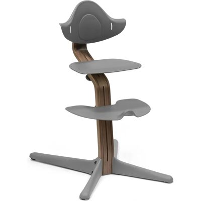 Stokke Nomi - vielseitiger Kinderstuhl mit Neugeboren-Set Stokke Nomi - vielseitiger Kinderstuhl mit Neugeboren-Set