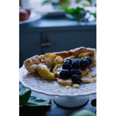 Wik & Walsøe Slåpeblom Taca pentru Tort Roz - Cake Plate Wik & Walsøe Slåpeblom Taca pentru Tort Roz - Cake Plate