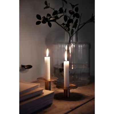 Ernst messing lysestage - Elegant design til kronelys Ernst messing lysestage - Elegant design til kronelys