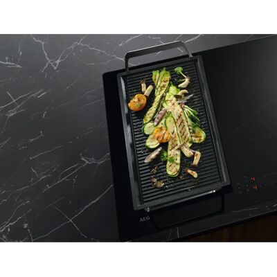 AEG Plaque de cuisson encastrable noire 60 cm - 4 zones AEG Plaque de cuisson encastrable noire 60 cm - 4 zones