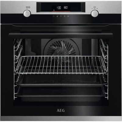 AEG BPE55526BM Serie 6000 Steambake Forno Multifunzionale Pyrolytico 60 cm - Nero/Inox AEG BPE55526BM Serie 6000 Steambake Forno Multifunzionale Pyrolytico 60 cm - Nero/Inox