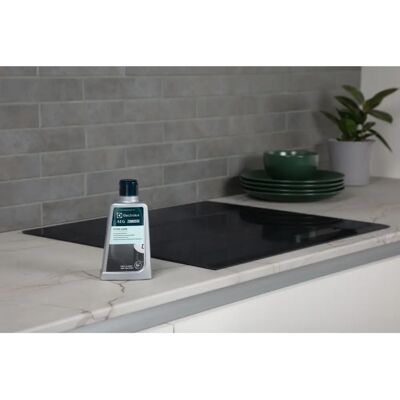 Electrolux M3HCC300 - Nettoyant pour Plaques de Cuisson Electrolux M3HCC300 - Nettoyant pour Plaques de Cuisson