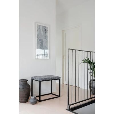 Skinnwille Palle M - Kunstskinn - Stålkonstruksjon - Benk Skinnwille Palle M - Kunstskinn - Stålkonstruksjon - Benk