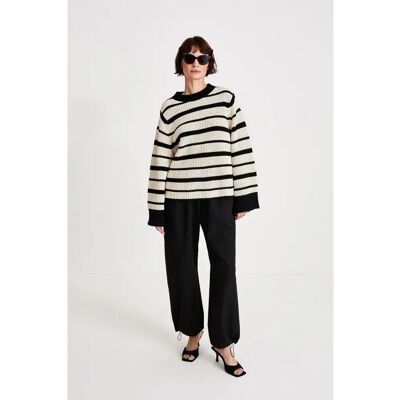 Stylein - Aldo Genser - Hvit - 30/32 Kvinne - Genser Stylein - Aldo Genser - Hvit - 30/32 Kvinne - Genser