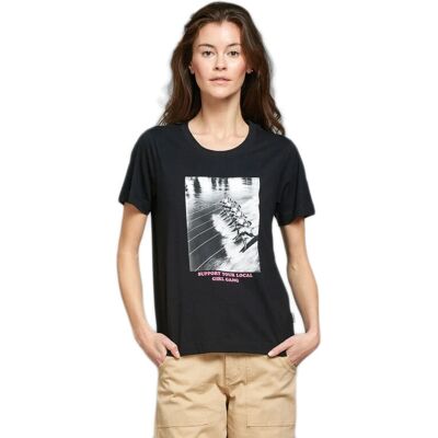 Dedicated Mysen Waterski Gang Tricou Negru - Îmbrăcăminte Dedicated Mysen Waterski Gang Tricou Negru - Îmbrăcăminte