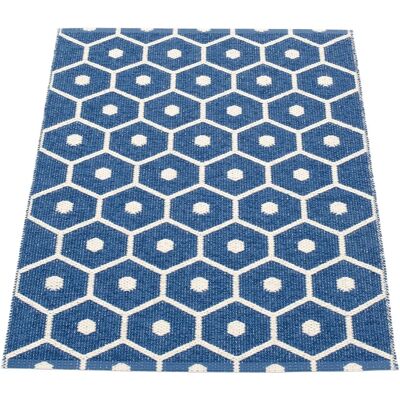 Pappelina Honey Outdoor-Teppich - denim / vanille 70 x 100cm Pappelina Honey Outdoor-Teppich - denim / vanille 70 x 100cm