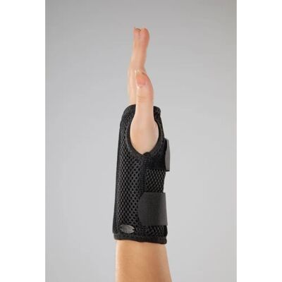 Support de poignet Back On Track - Carpus 1 - Noir - Wrist Support - Publicité Support de poignet Back On Track - Carpus 1 - Noir - Wrist Support - Publicité