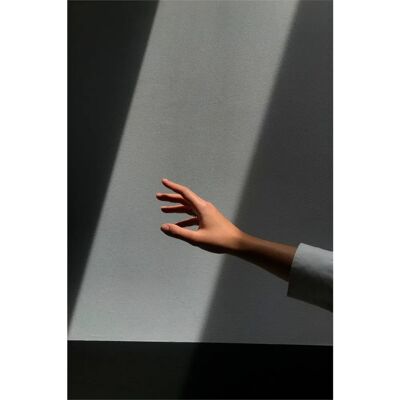 Venture Home Reaching Hand Wandkunst - Grau - 21x30 - Minimalistisch Venture Home Reaching Hand Wandkunst - Grau - 21x30 - Minimalistisch