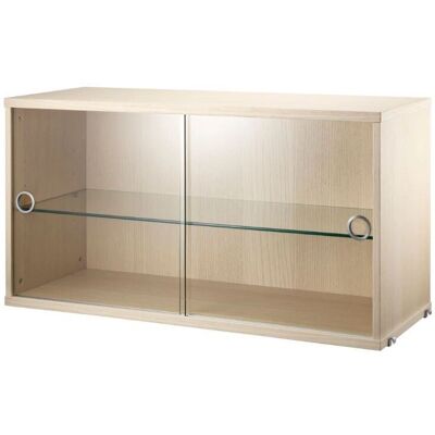 String Ash 78cm Vitrine à portes coulissantes - Mobilier - Publicité String Ash 78cm Vitrine à portes coulissantes - Mobilier - Publicité