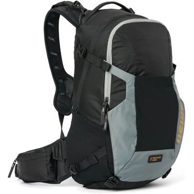 Zaino USWE Watt 25L - Protettivo, con Scomparto Batteria Zaino USWE Watt 25L - Protettivo, con Scomparto Batteria