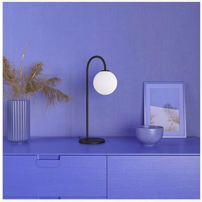 Herstal Belid Ballon Globe Bordslampa - Opalglas - G9 Herstal Belid Ballon Globe Bordslampa - Opalglas - G9