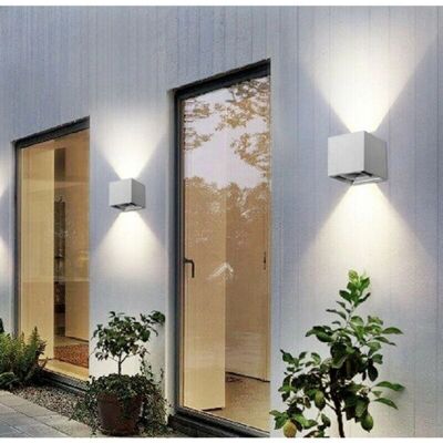 Trade Shop ES46 Doppel-LED-Wandlampe - Verstellbarer 90° IP55 Trade Shop ES46 Doppel-LED-Wandlampe - Verstellbarer 90° IP55