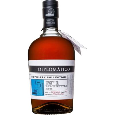 Diplomático Distillery Collection N° 1 Batch Kettle Rhum 0.7l 47% - Publicité Diplomático Distillery Collection N° 1 Batch Kettle Rhum 0.7l 47% - Publicité