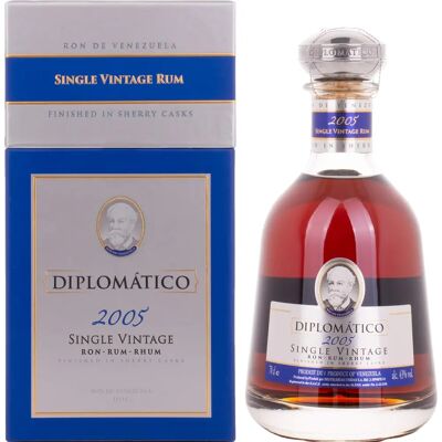 Diplomatico Single Vintage Rhum - 12 Ans - Ambre - Rhum - Publicité Diplomatico Single Vintage Rhum - 12 Ans - Ambre - Rhum - Publicité